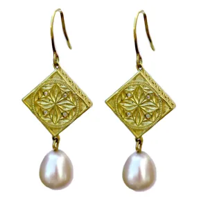 14kt Salon Pearl Drop Earrings with Shepard Hook