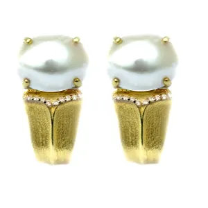 Sojourn Earring with Mabe Pearl and .10pts diamonds