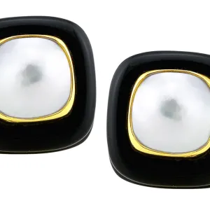 Onyx and Mabe Pearl Earring with Gold Bezel
