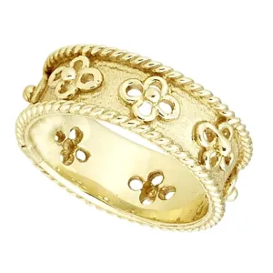 Florentine Textured Band with Clovers