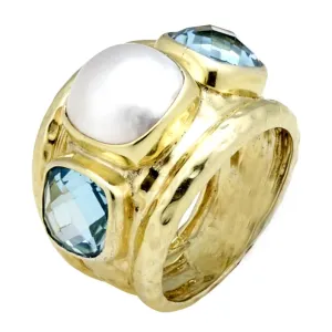 Hammered Ring with Checkerboard Light Swiss Blue Topaz Sides and Mabe Pearl Center